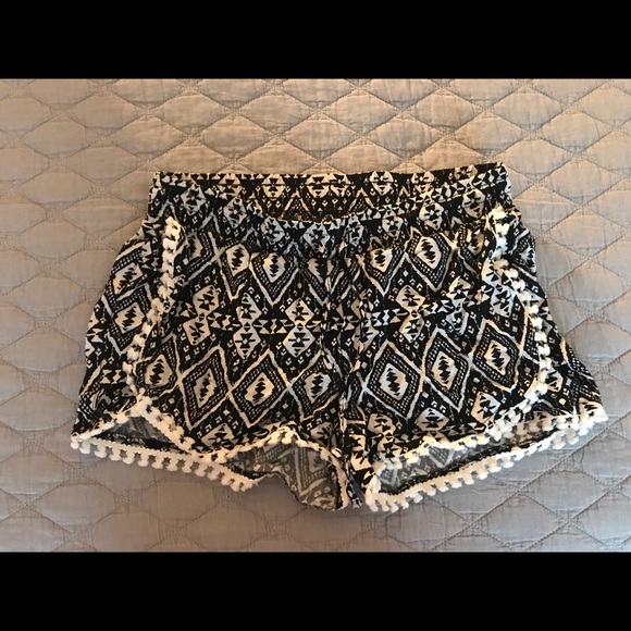 No Boundaries Pants - NWT👖No Boundaries Junior Shorts